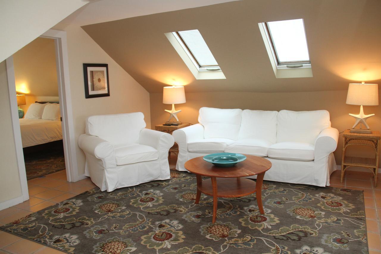 Couette-café L'habitation Guesthouse- Adult Exclusive