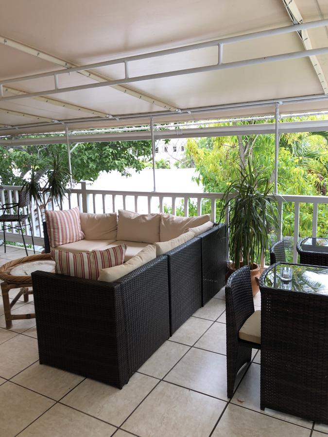 L'habitation Guesthouse- Adult Exclusive Alojamento de Acomodação e Pequeno-almoço