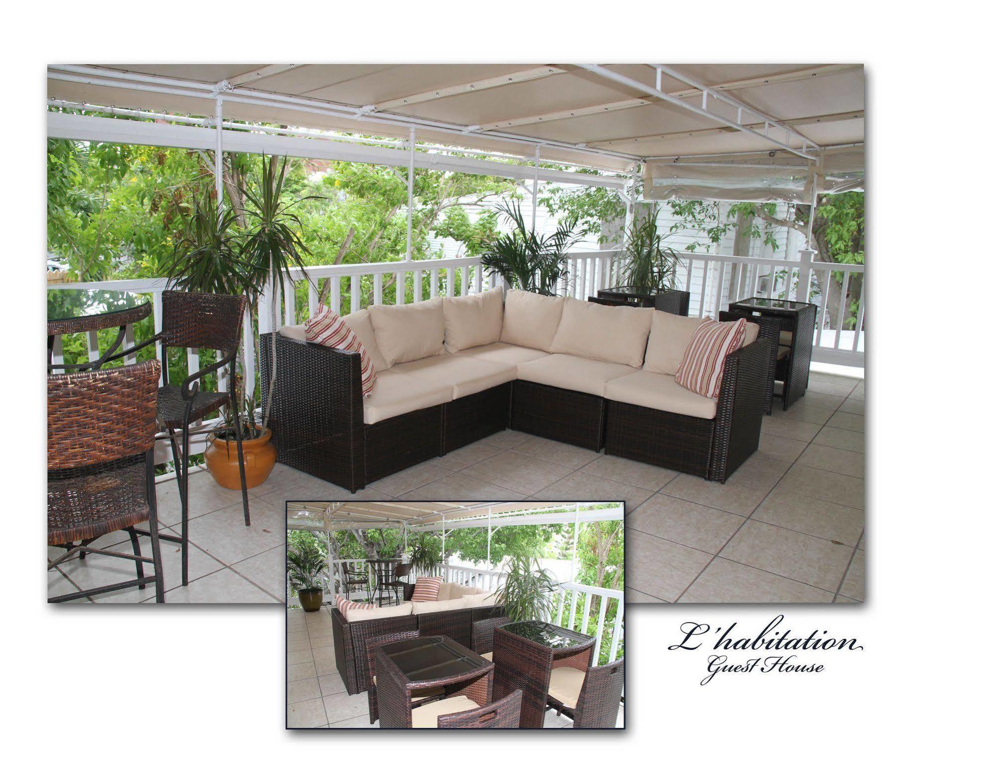 L'habitation Guesthouse- Adult Exclusive Alojamento de Acomodação e Pequeno-almoço 2*
